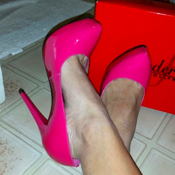 Frederick's of Hollywood-Barbie Pink heels 👠 - Picture 2 of 4